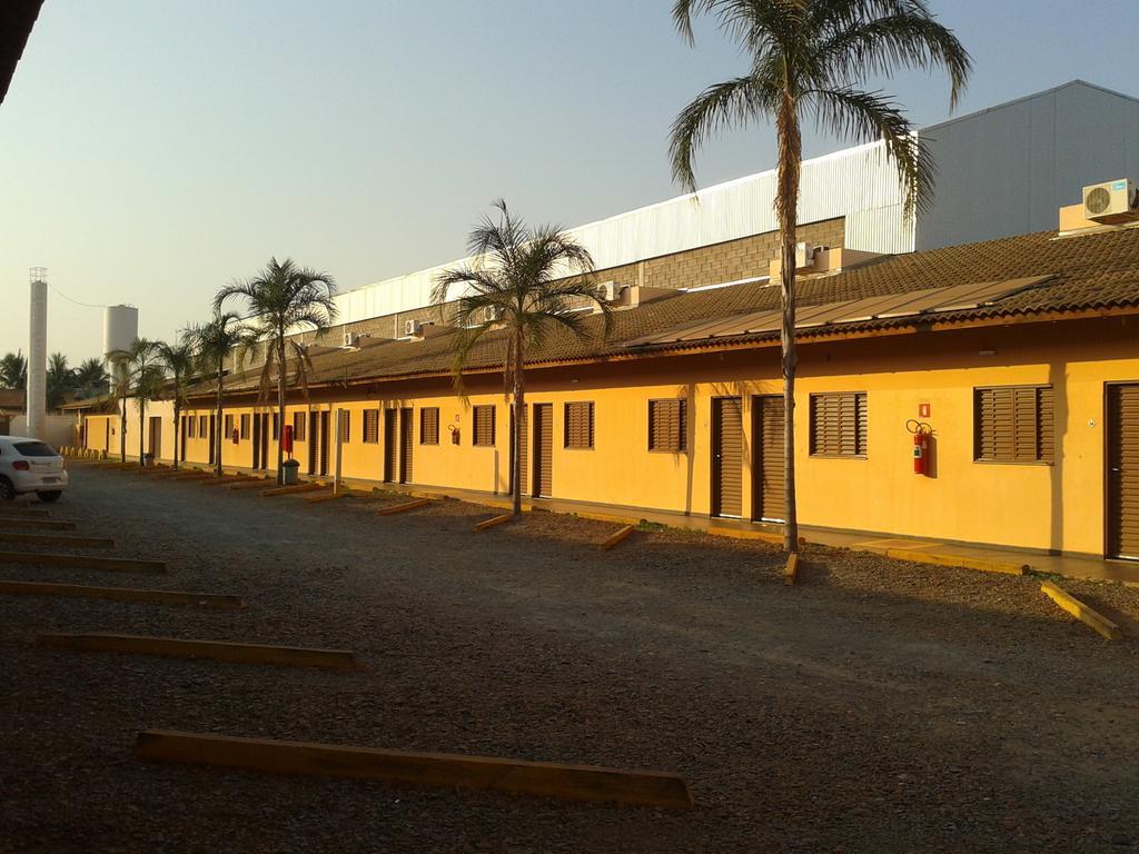 Hotel Veredas Três Lagoas 外观 照片